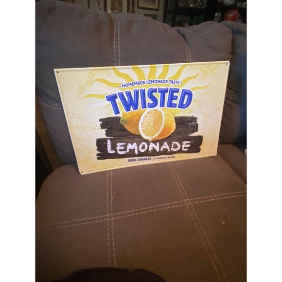 Twisted Lemonade Display Tin Sign - Picture 3 of 4